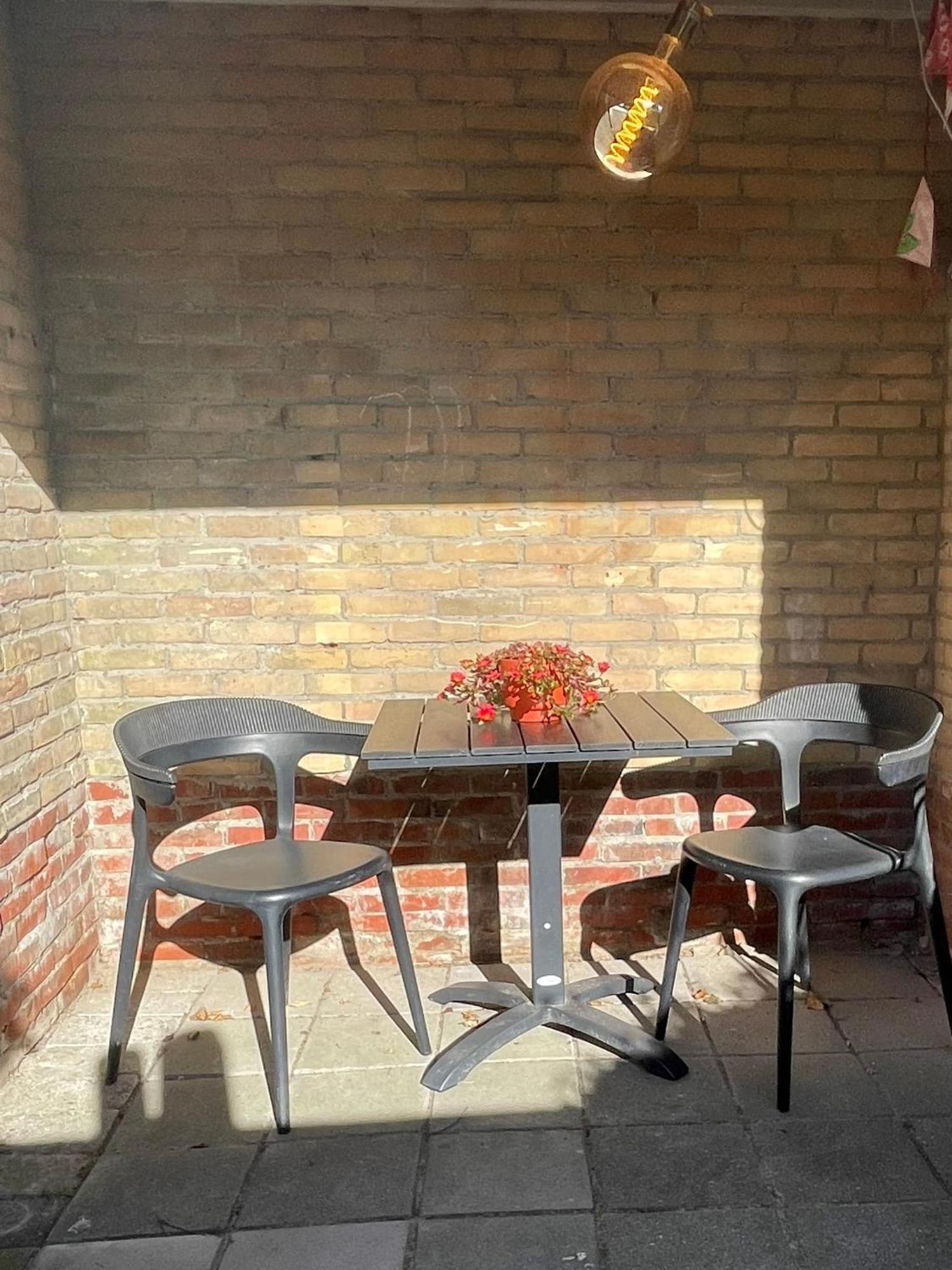 De Cel Apartment Нес Екстериор снимка